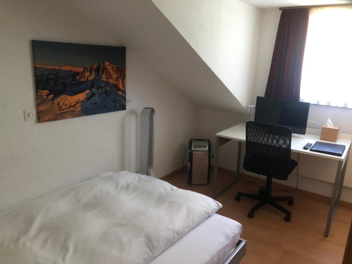 Hotel Freihof Гларус Екстериор снимка
